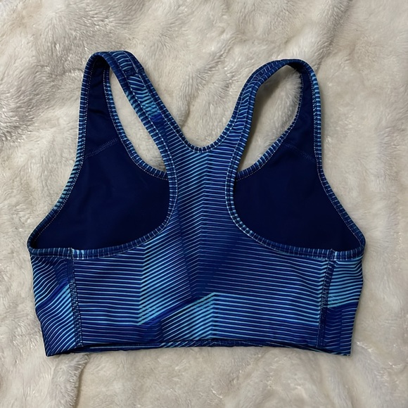 2 for 15$// Nike Sportsbra - Picture 2 of 2